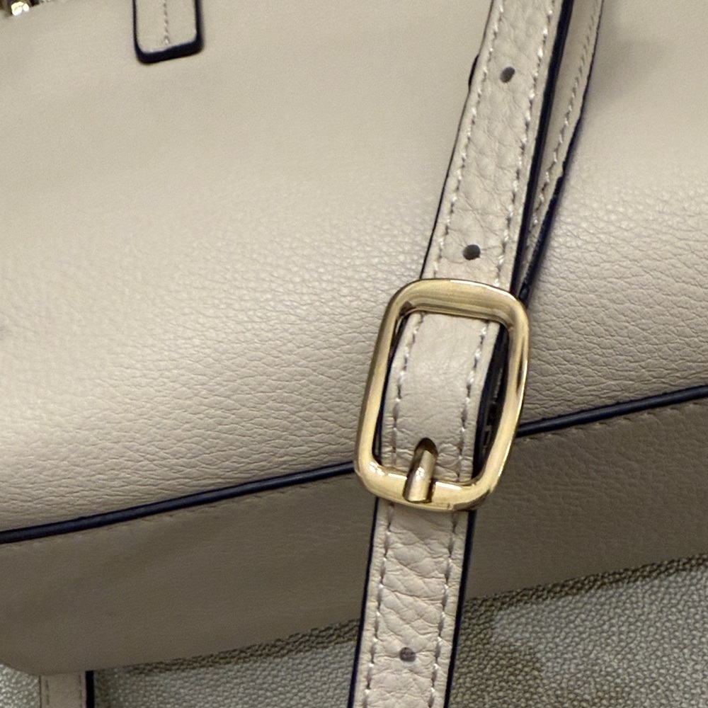 Talbots Cream Shoulder Bag - Picture 5 of 7